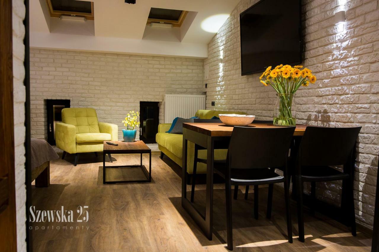 Apartamenty Szewska 25 Thorn Exterior foto